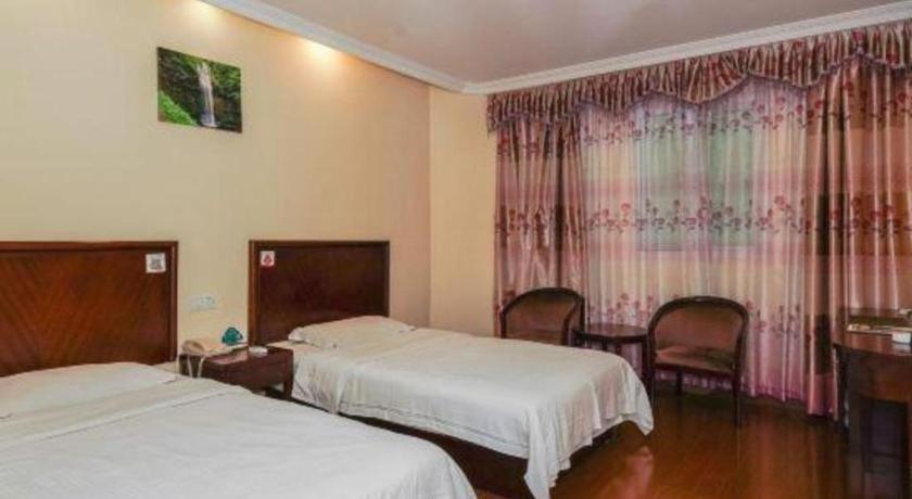Greentree Inn Suzhou Wujiang Zhenze Town Zhennan Road Express Hotel Buitenkant foto
